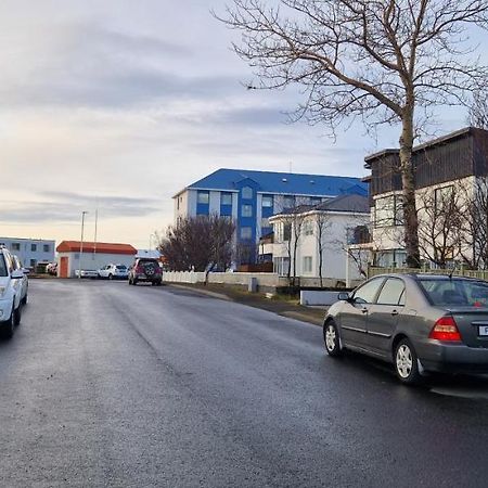 Keflavik Cozy Apartment Ngoại thất bức ảnh